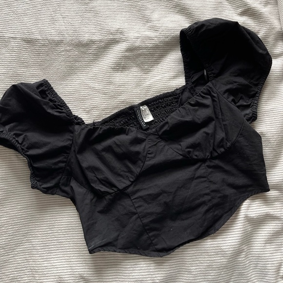 H&M Puff Sleeve Corset Top - size medium BLACK - Picture 2 of 4